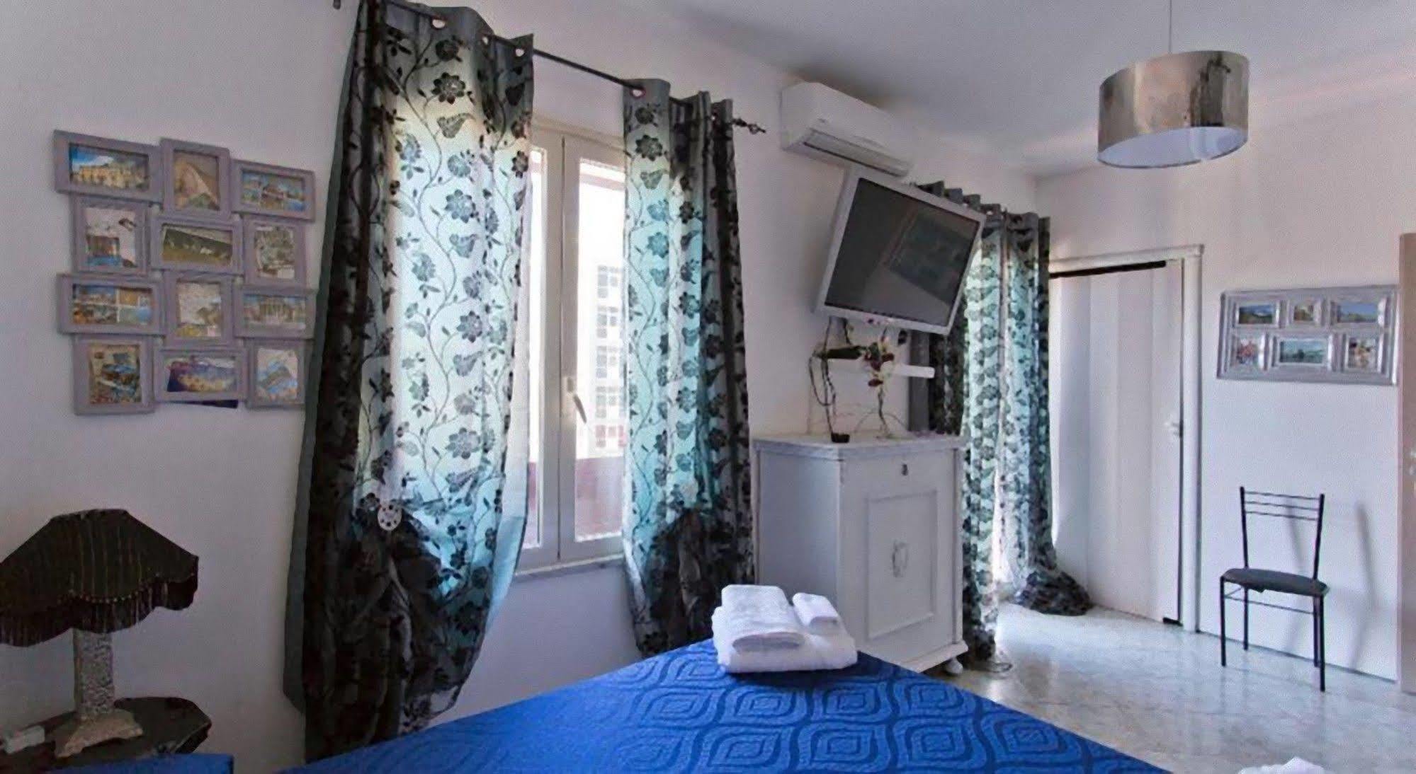 Palermo Centro Zoe Bed & Breakfast Exterior photo